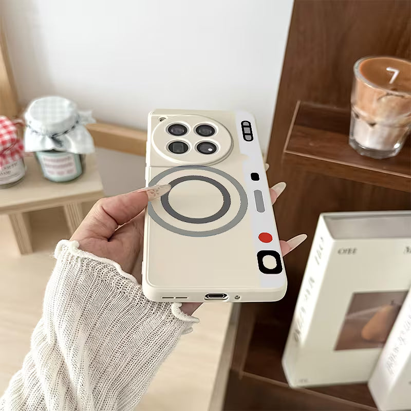 Retro Tech Magnetic Ring Case